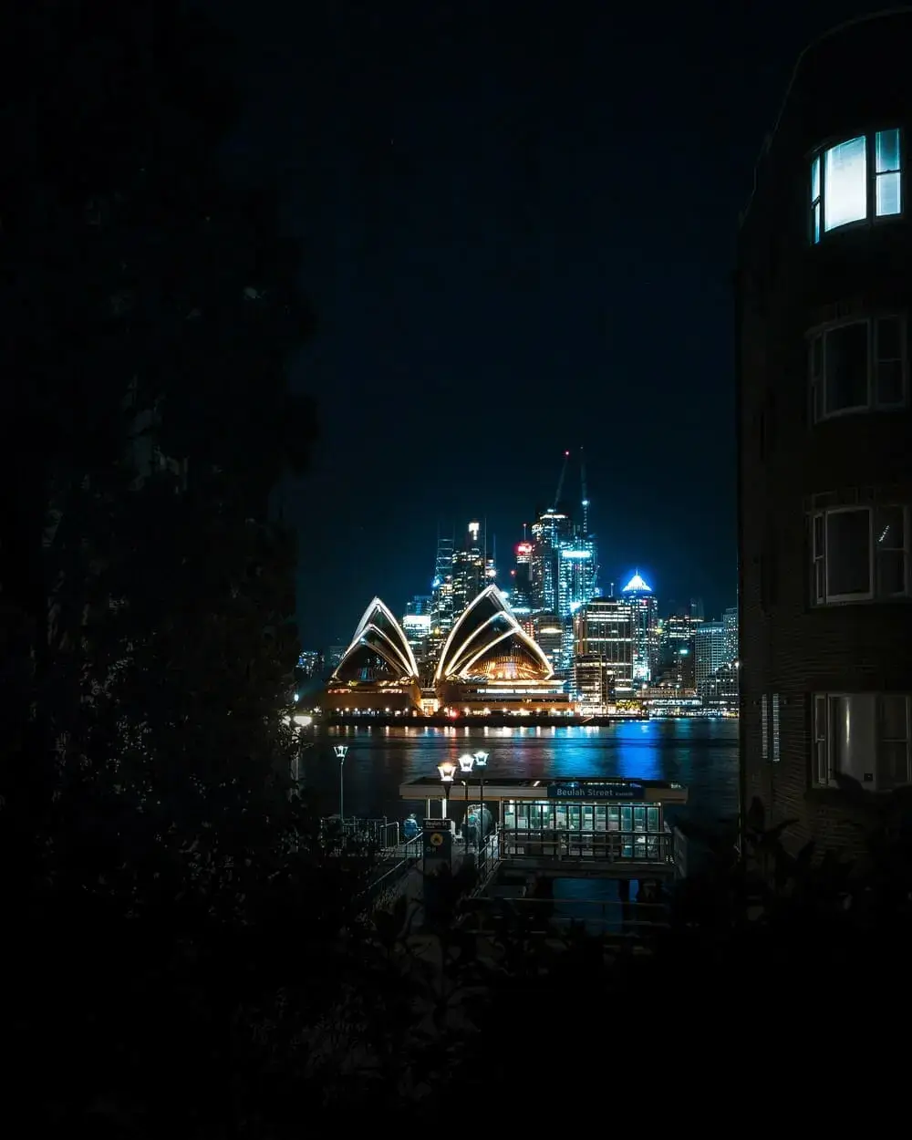 cidade com luzes